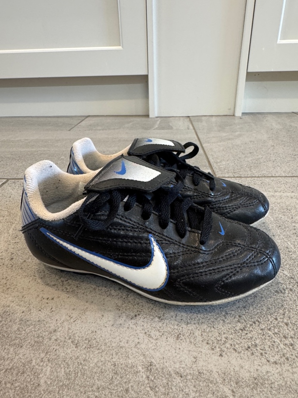 Nike Kids Athletic Cleats, Sz 11C